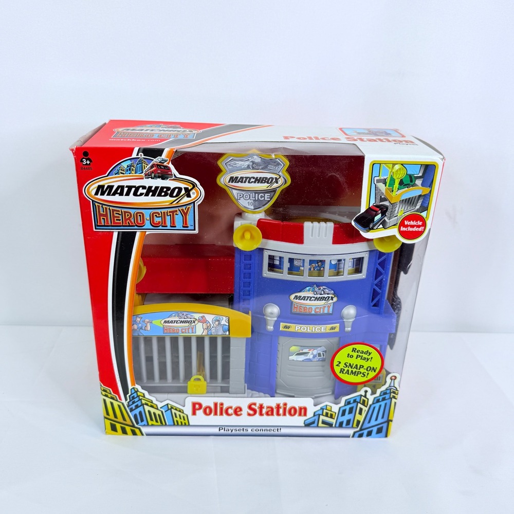 Matchbox Hero City Police Station Playset B4485 Includes Vehicle New in Box